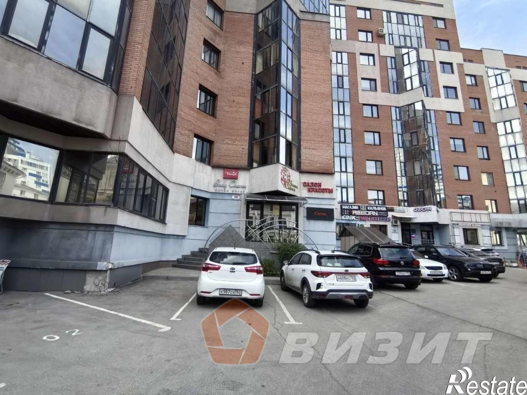 Сдать торговое помещение за 138 000 рублей на Молодогвардейская улица, 178