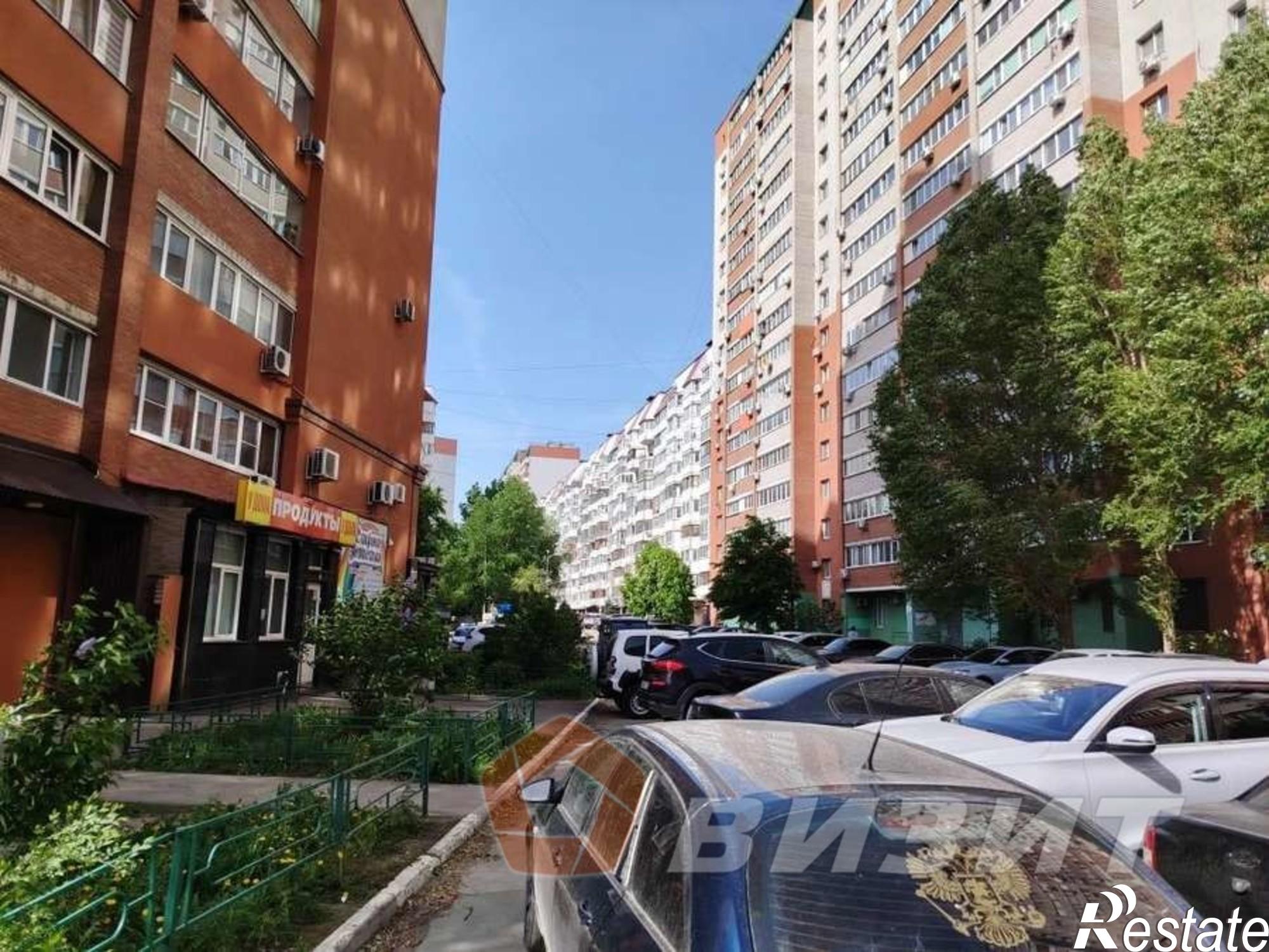 Купить торговое помещение за 21 000 000 рублей на Вольская улица, 85