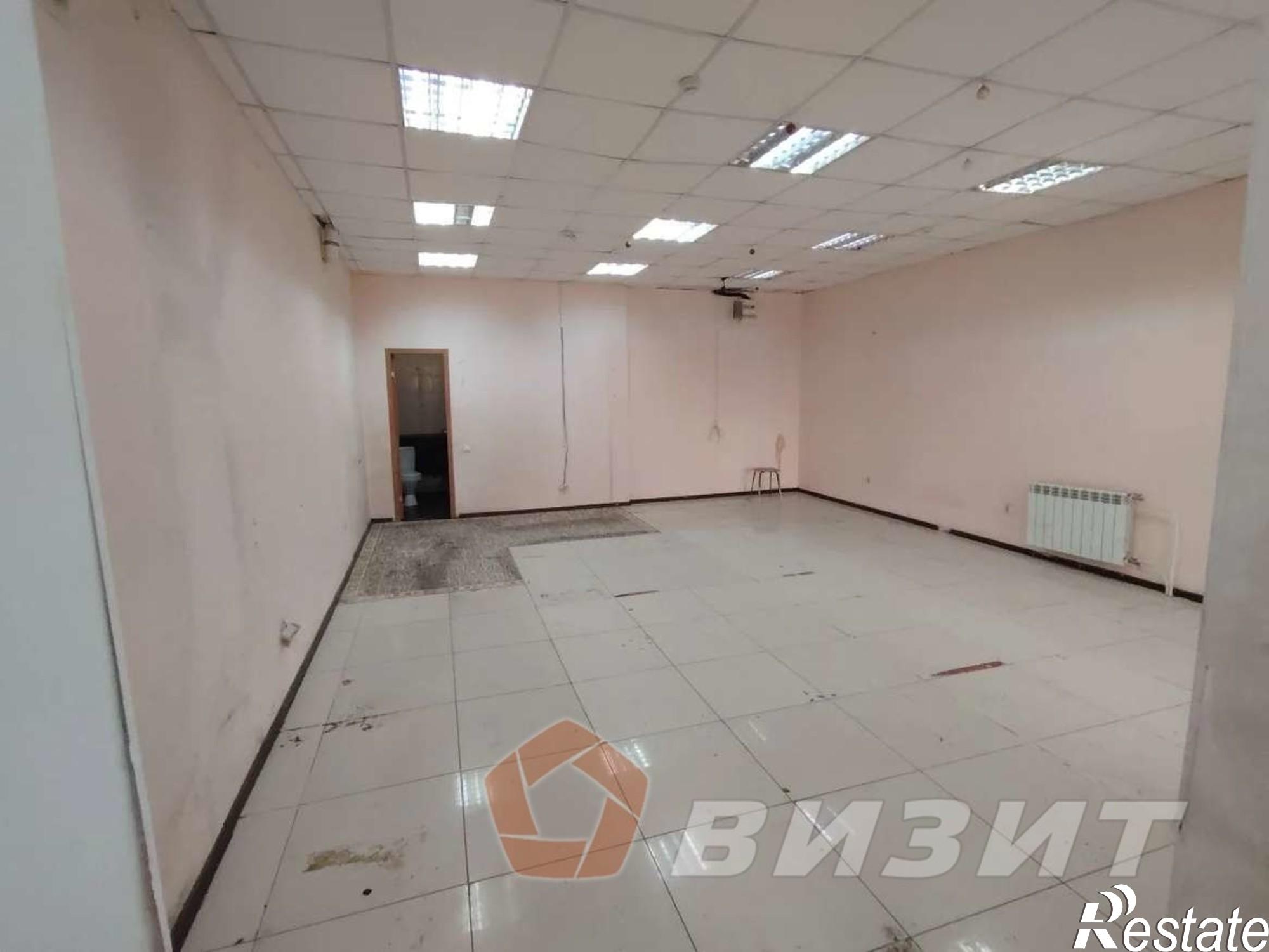 Купить торговое помещение за 21 000 000 рублей на Вольская улица, 85