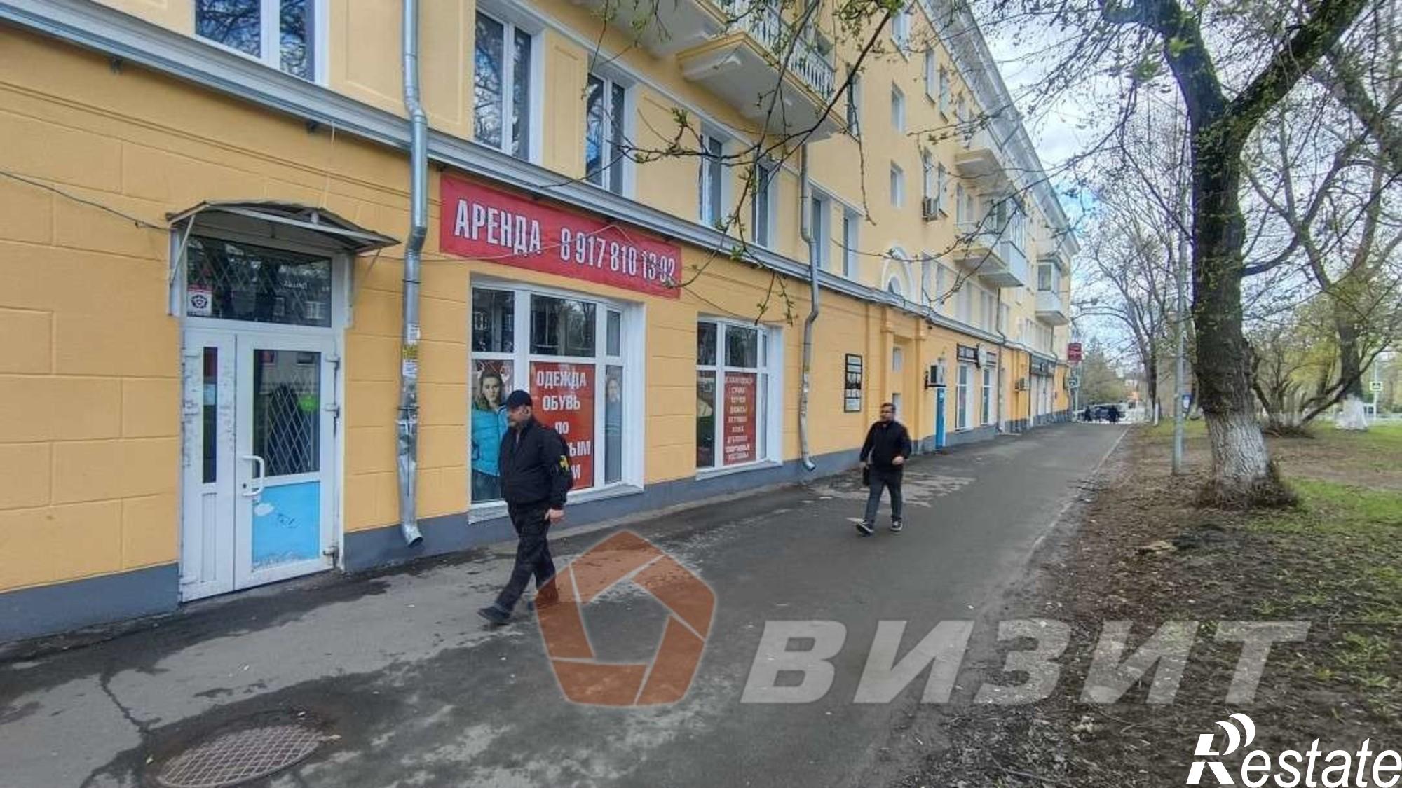 Купить торговое помещение за 30 000 000 рублей на Сергея Лазо улица, 15