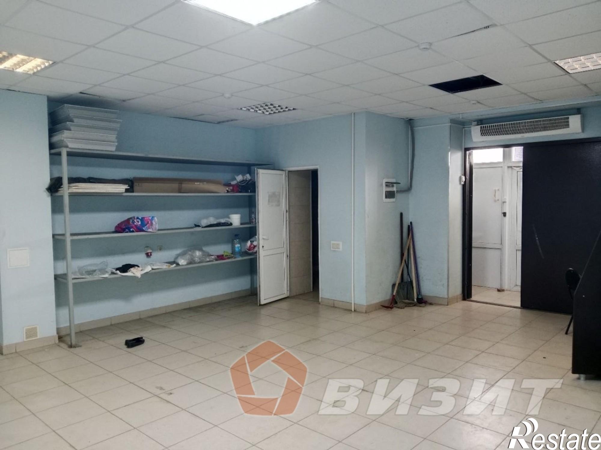 Сдать торговое помещение за 85 000 рублей на Карла Маркса проспект, 243б