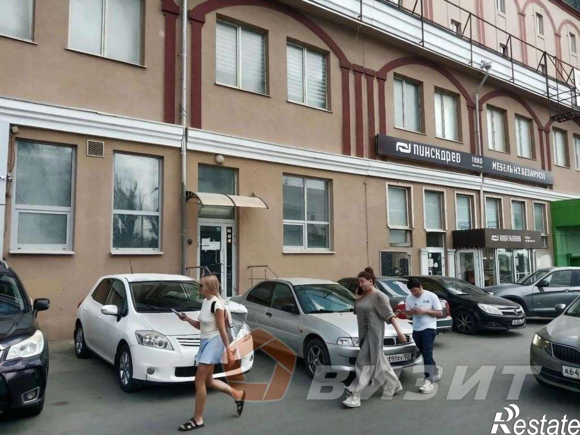 Сдать торговое помещение за 250 000 рублей на Московское шоссе, 45