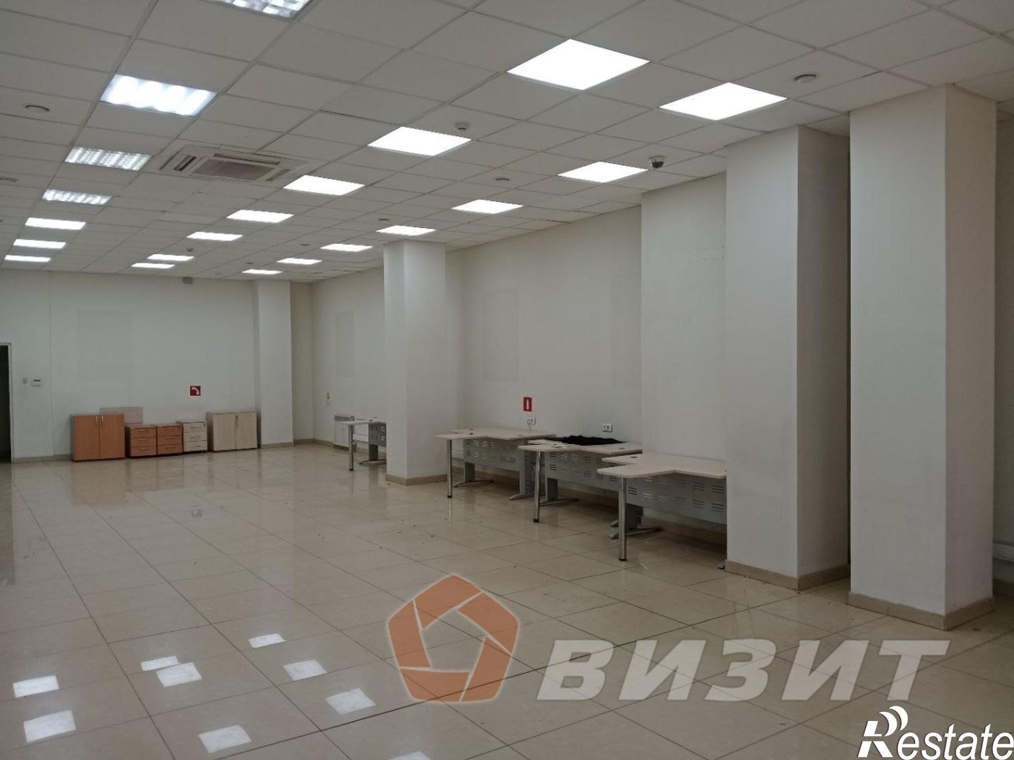 Сдать торговое помещение за 250 000 рублей на Московское шоссе, 45