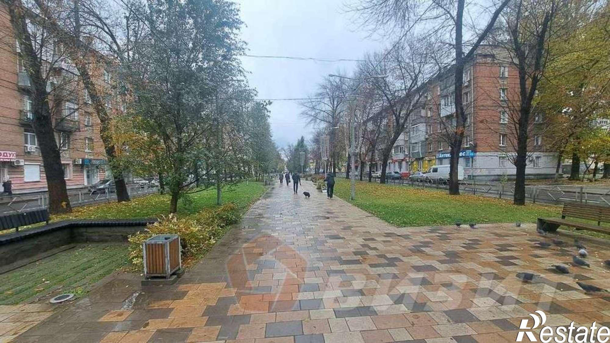 Купить торговое помещение за 9 500 000 рублей на Металлургов проспект, 87