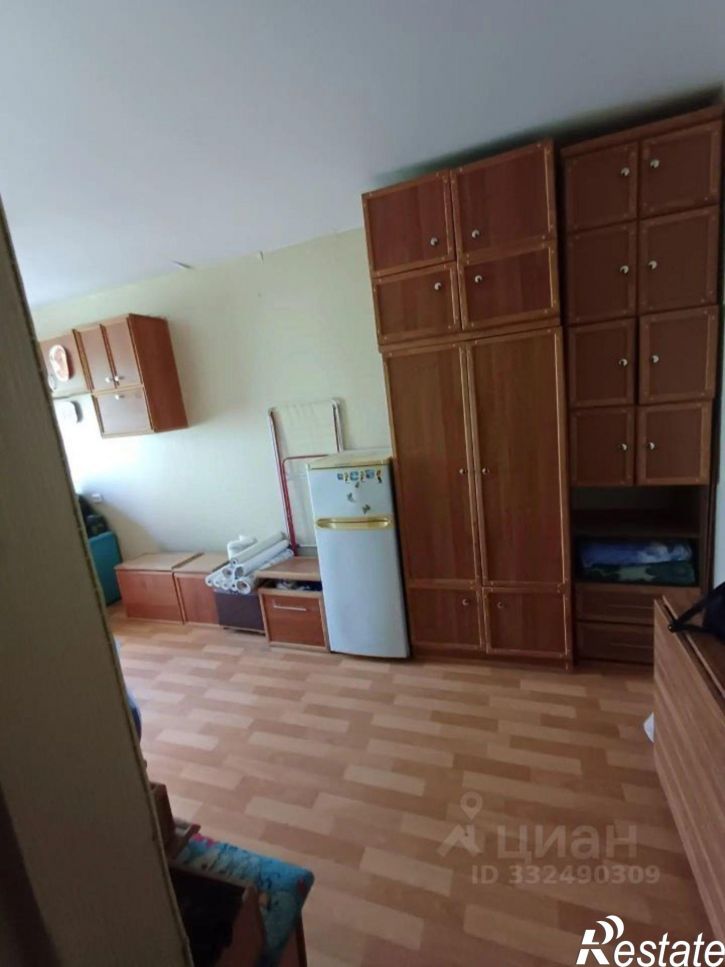 Комната 15-й кв-л, 10,  д. 10