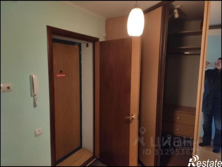 2-комн квартира ул Революционная, 77,  д. 77