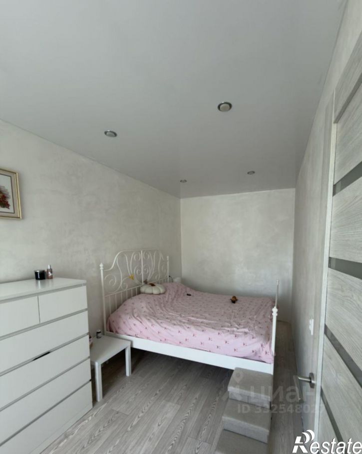 2-комн квартира ул Красных Коммунаров, 4,  д. 4