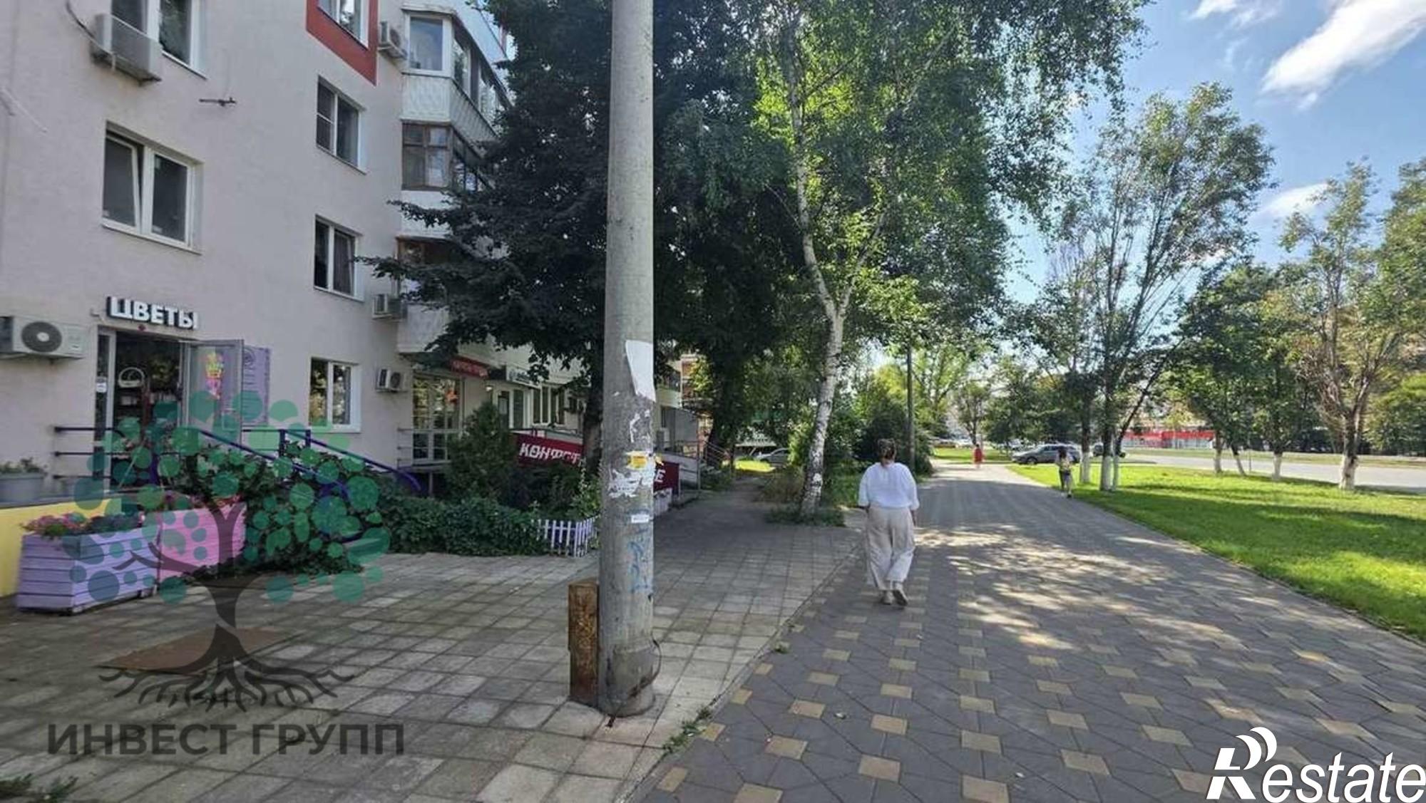 Сдать торговое помещение за 65 000 рублей на Ленина проспект, 7