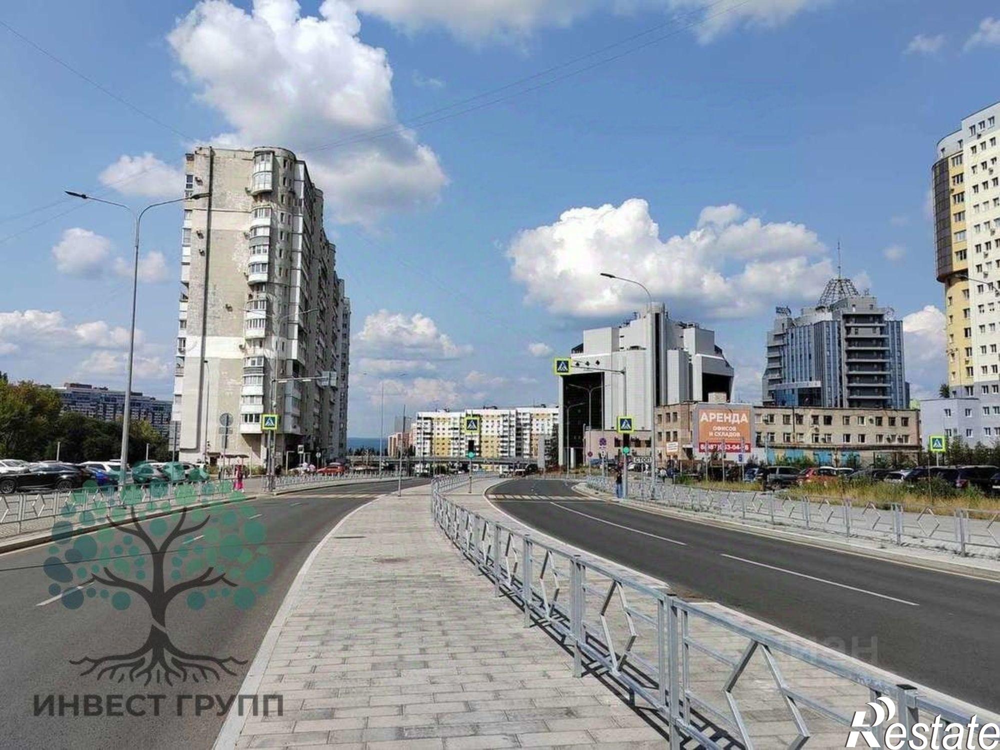 Купить торговое помещение за 94 928 800 рублей на ул Ново-Садовая, 303а