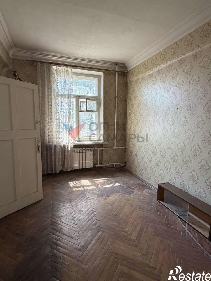 4-комн квартира Никитинская пл, 5/28