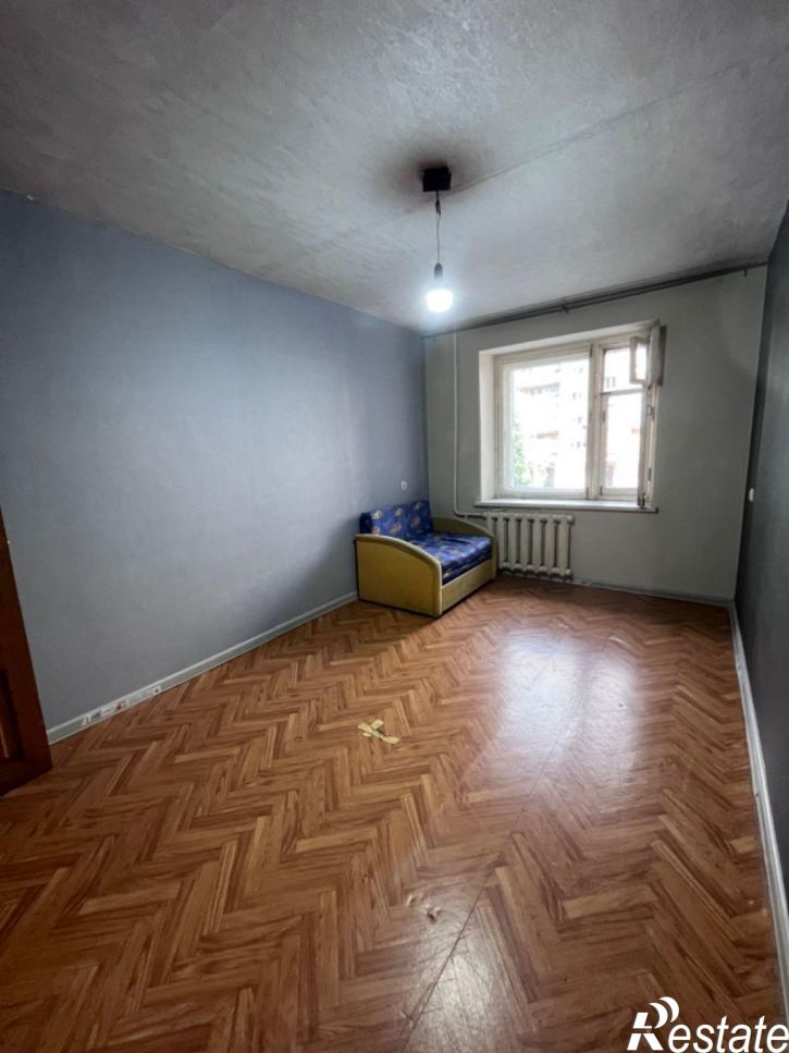 3-комн квартира Никитинская улица, 79