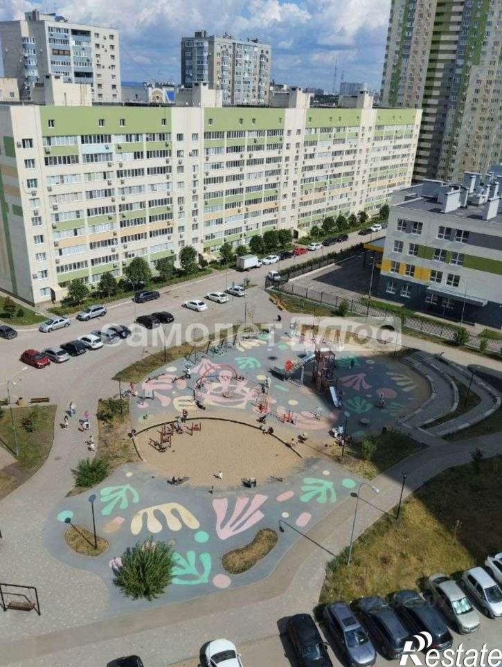 2-комн квартира Революционная улица, 101Д