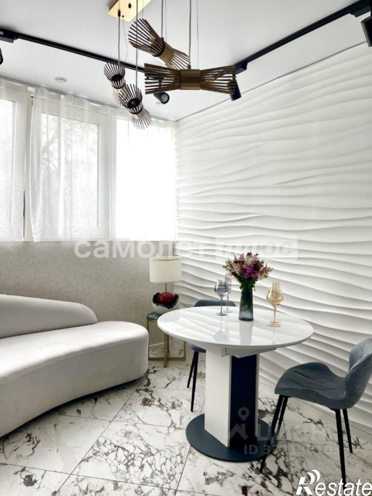 2-комн квартира Маяковского улица, 45