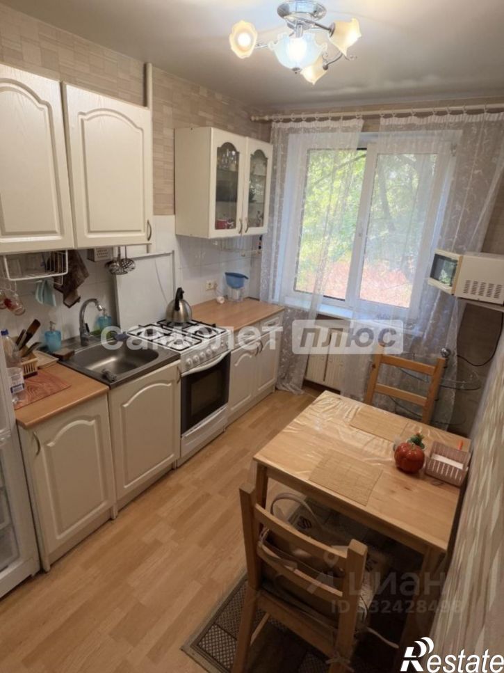 2-комн квартира Челюскинцев улица, 11