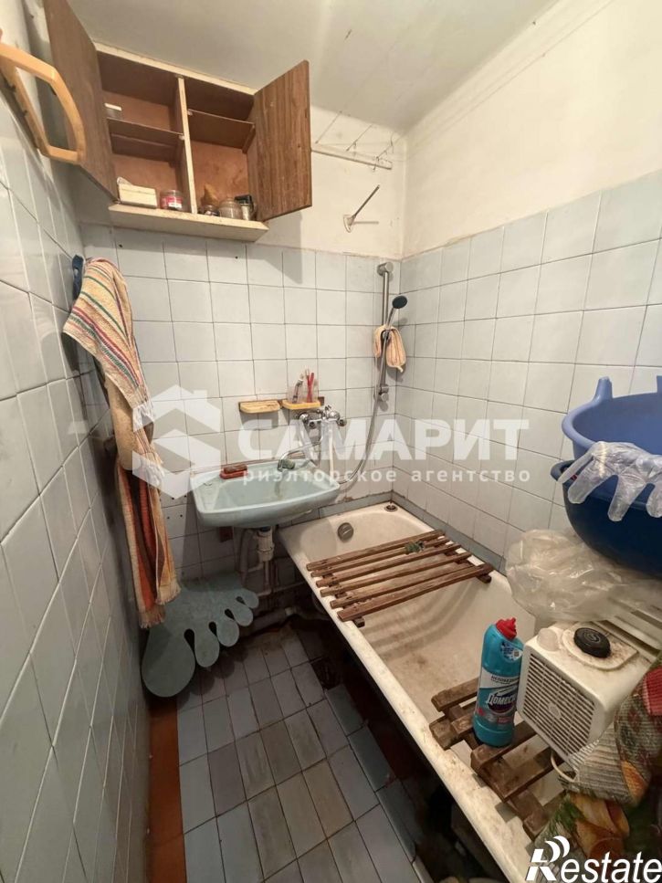 3-комн квартира Советской Армии улица, 223а