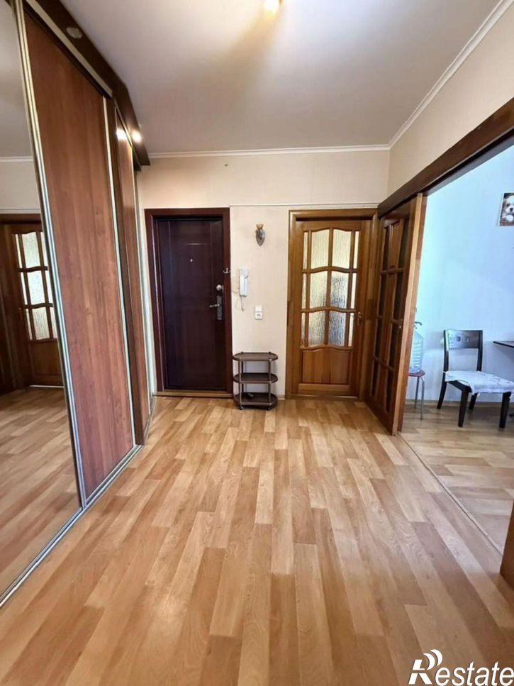 3-комн квартира ул Ново-Садовая, 232,  д. 232