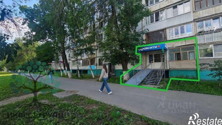 Торговое помещение ул Ново-Вокзальная, 124,  д. 124