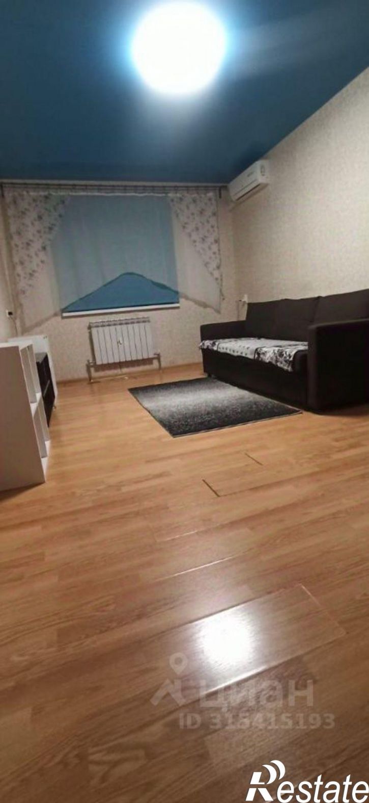 1-комн квартира ул Евгения Золотухина, 10,  д. 10