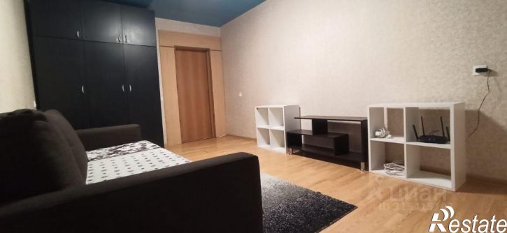 1-комн квартира ул Евгения Золотухина, 10,  д. 10