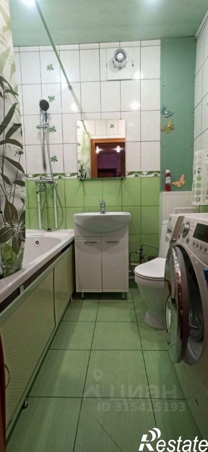 1-комн квартира ул Евгения Золотухина, 10,  д. 10