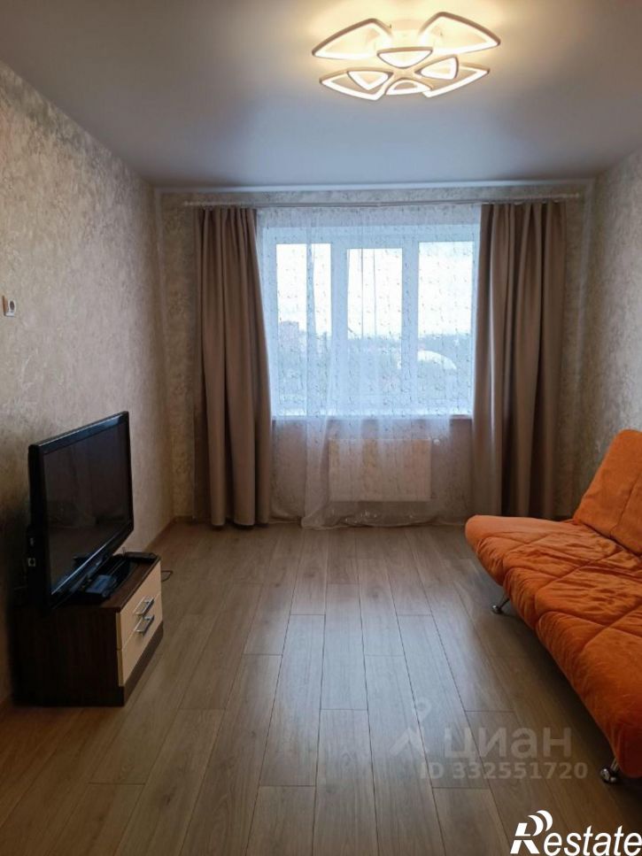 3-комн квартира б-р Засамарская слобода, 8,  д. 8