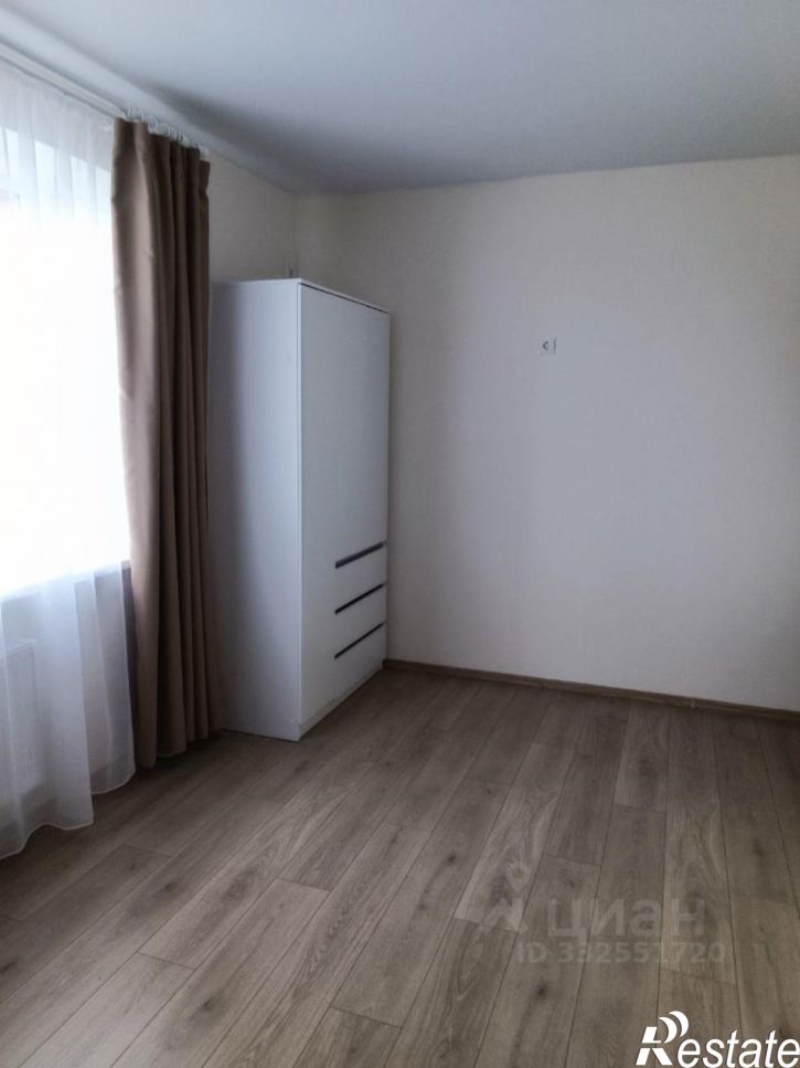 3-комн квартира б-р Засамарская слобода, 8,  д. 8