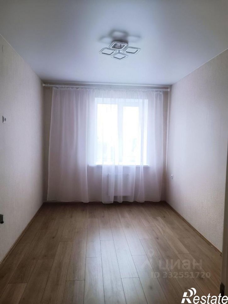 3-комн квартира б-р Засамарская слобода, 8,  д. 8