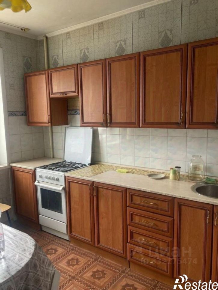3-комн квартира 16-й кв-л, 3,  д. 3