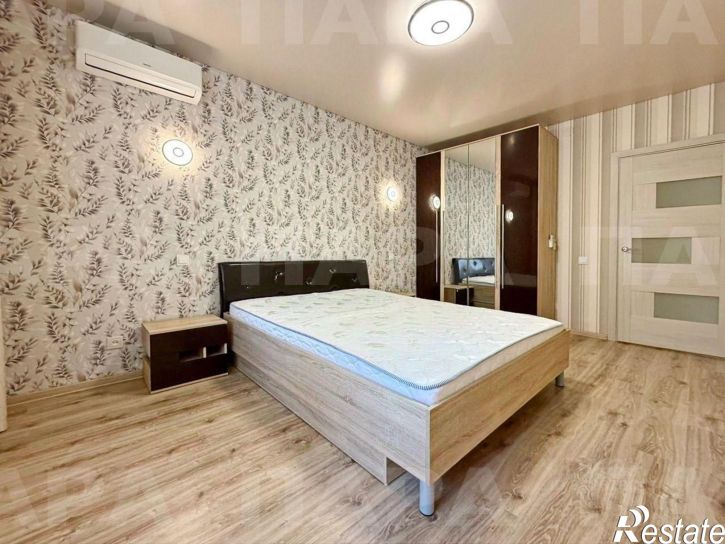 2-комн квартира пр-кт Карла Маркса, 4А,  д. 4А