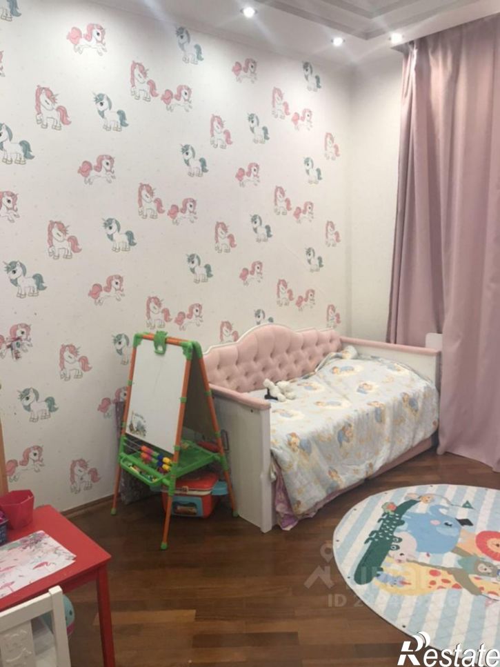 4-комн квартира ул Ново-Садовая, 8/2,  д. 8/2