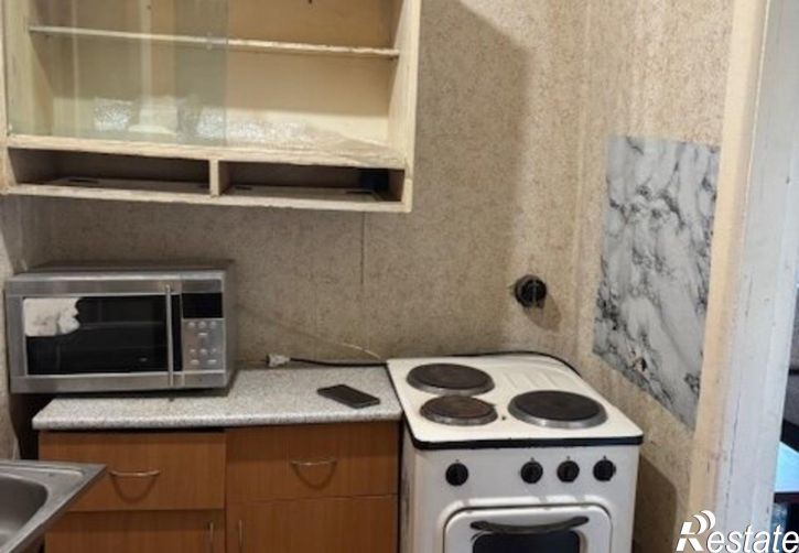 2-комн квартира ул Ставропольская, 98 1,  д. 98 1,  к. 1