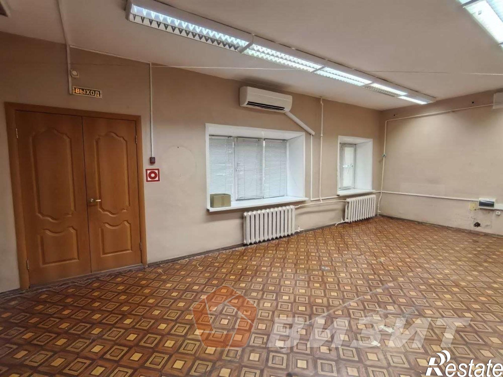 Сдать торговое помещение за 65 000 рублей на Александра Матросова улица, 78