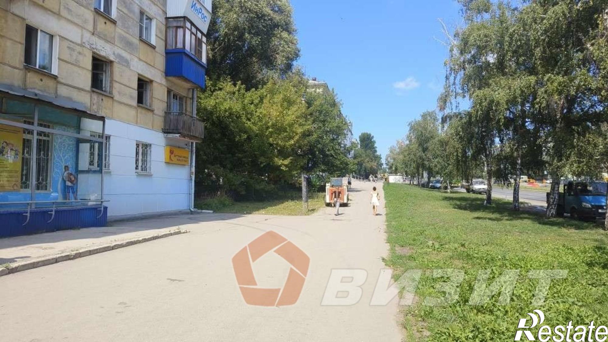 Сдать торговое помещение за 136 500 рублей на 22 Партсъезда улица, 16