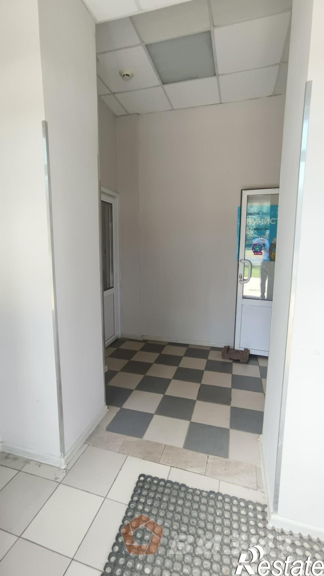 Сдать торговое помещение за 136 500 рублей на 22 Партсъезда улица, 16