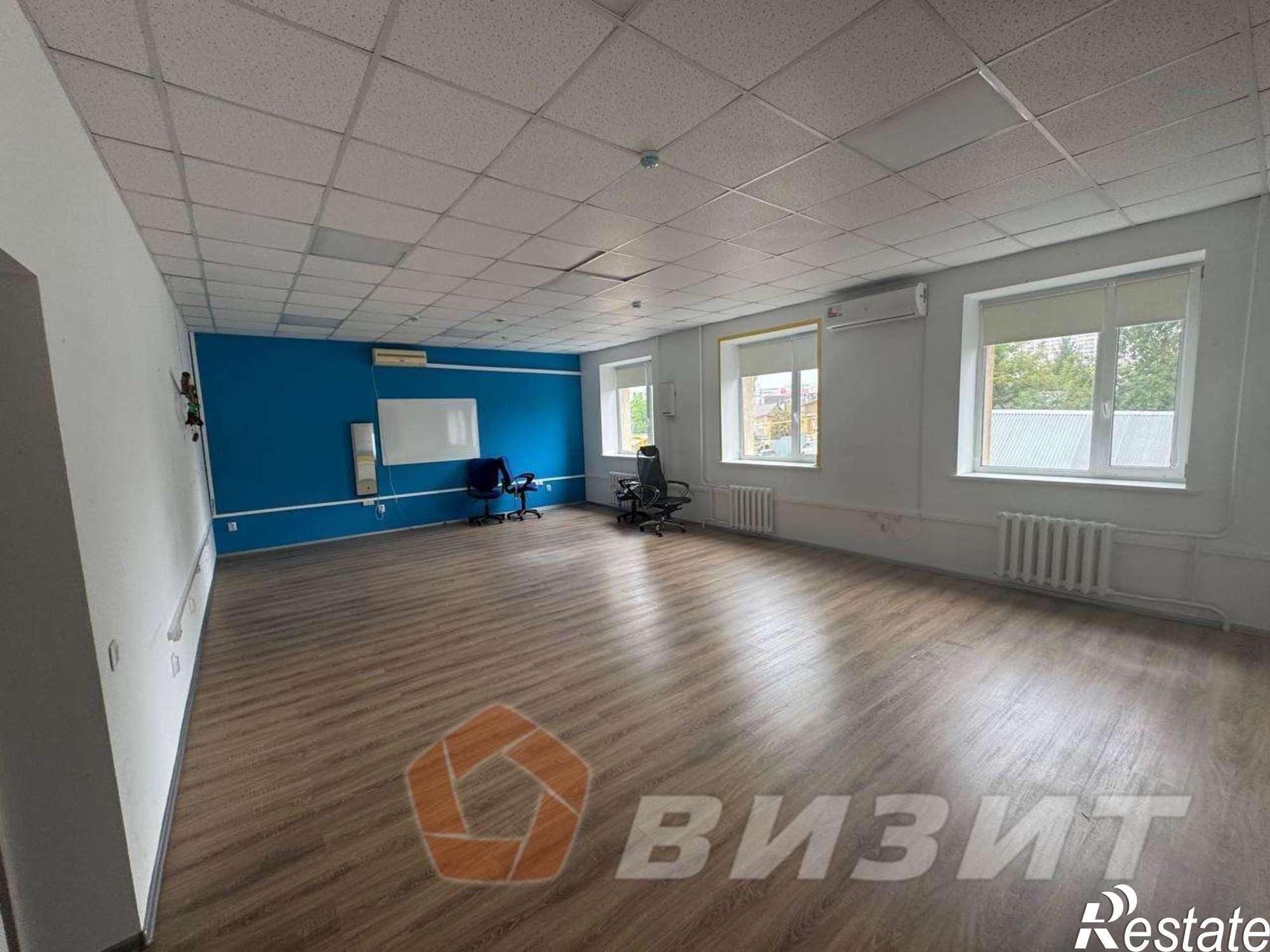Купить офис, помещение под офис за 20 500 000 рублей на Академика Павлова улица, 35