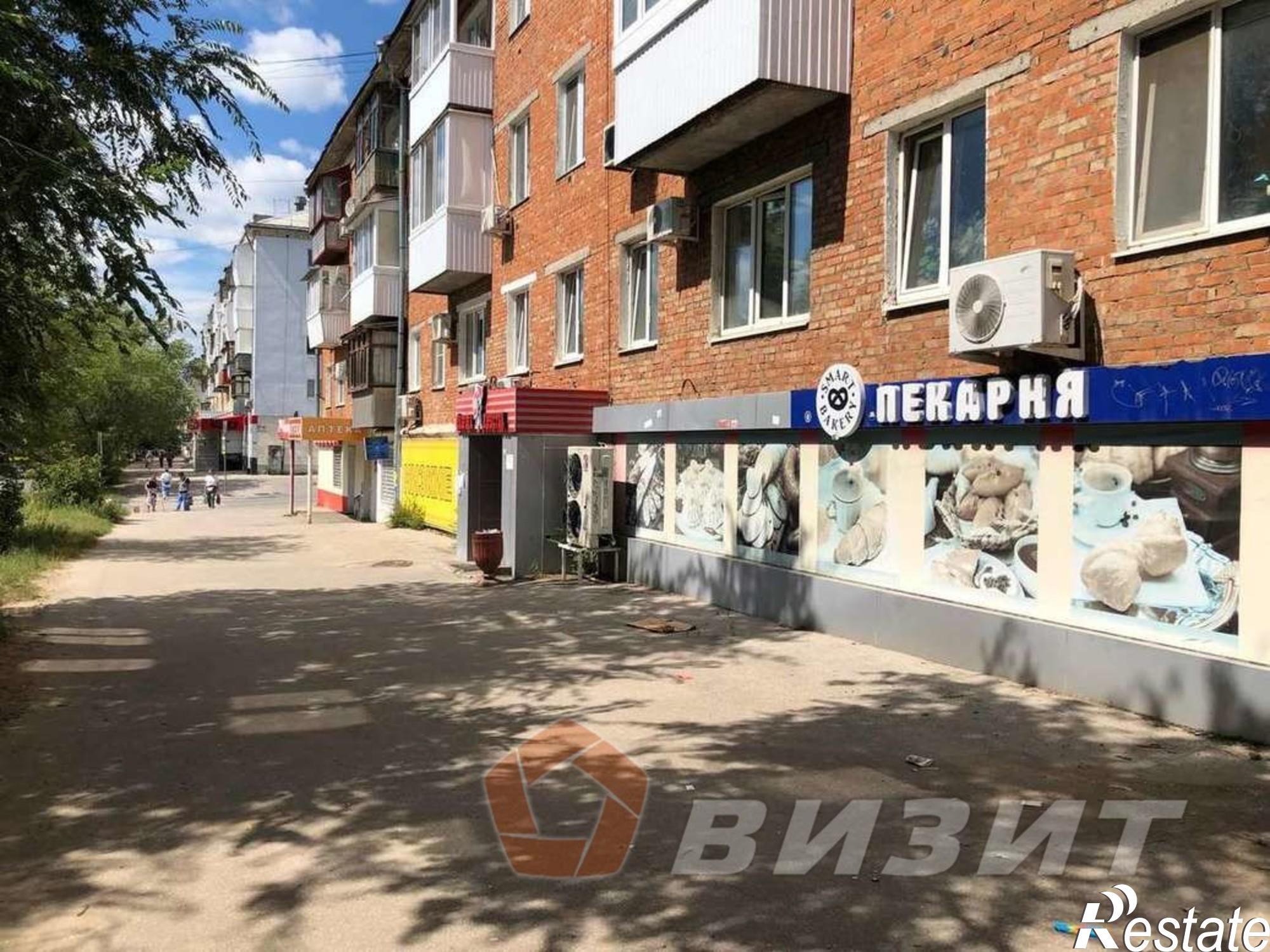 Сдать торговое помещение за 100 000 рублей на Труда улица, 6