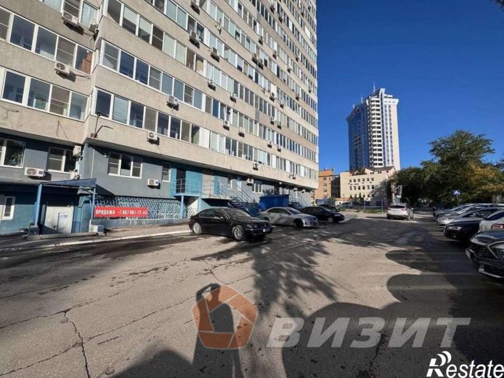 Торговое помещение Ново-Садовая улица, 106М