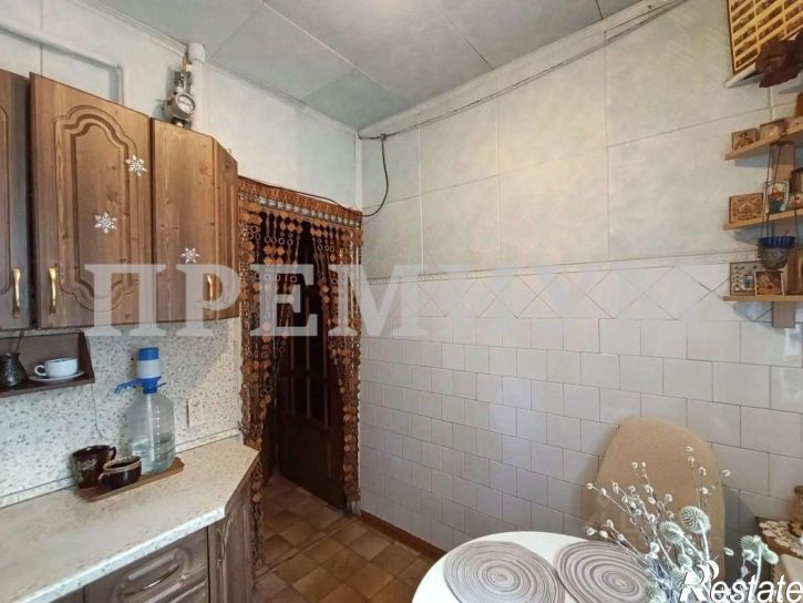 2-комн квартира 11-й кв-л, 19,  д. 19