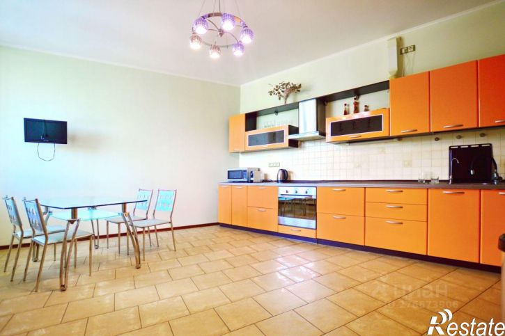 3-комн квартира ул Осипенко, 3,  д. 3
