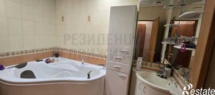 3-комн квартира ул Парижской Коммуны, 19а,  д. 19а
