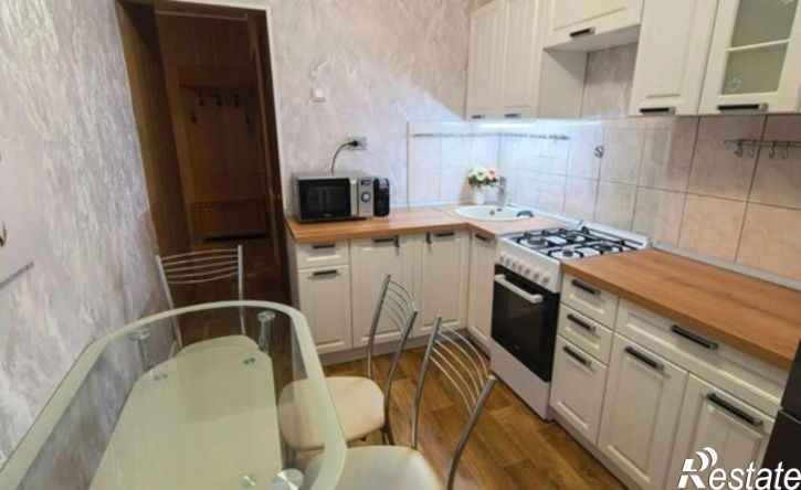 2-комн квартира ул Дыбенко, 122,  д. 122