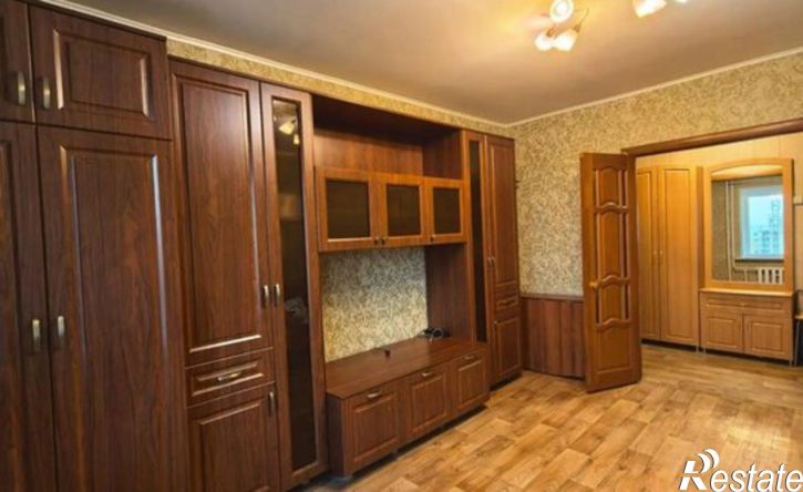 2-комн квартира ул Дыбенко, 122,  д. 122