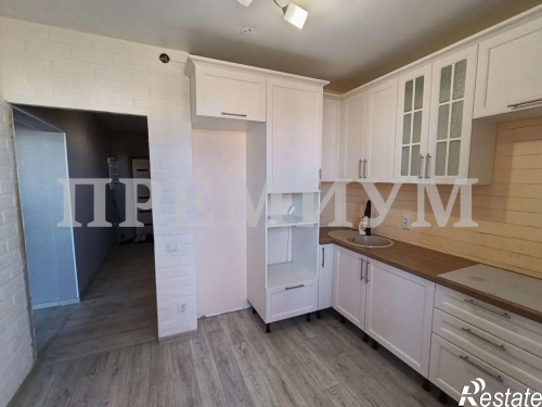 Продажа 2-комн квартиры улица Дмитрия Донского, 31