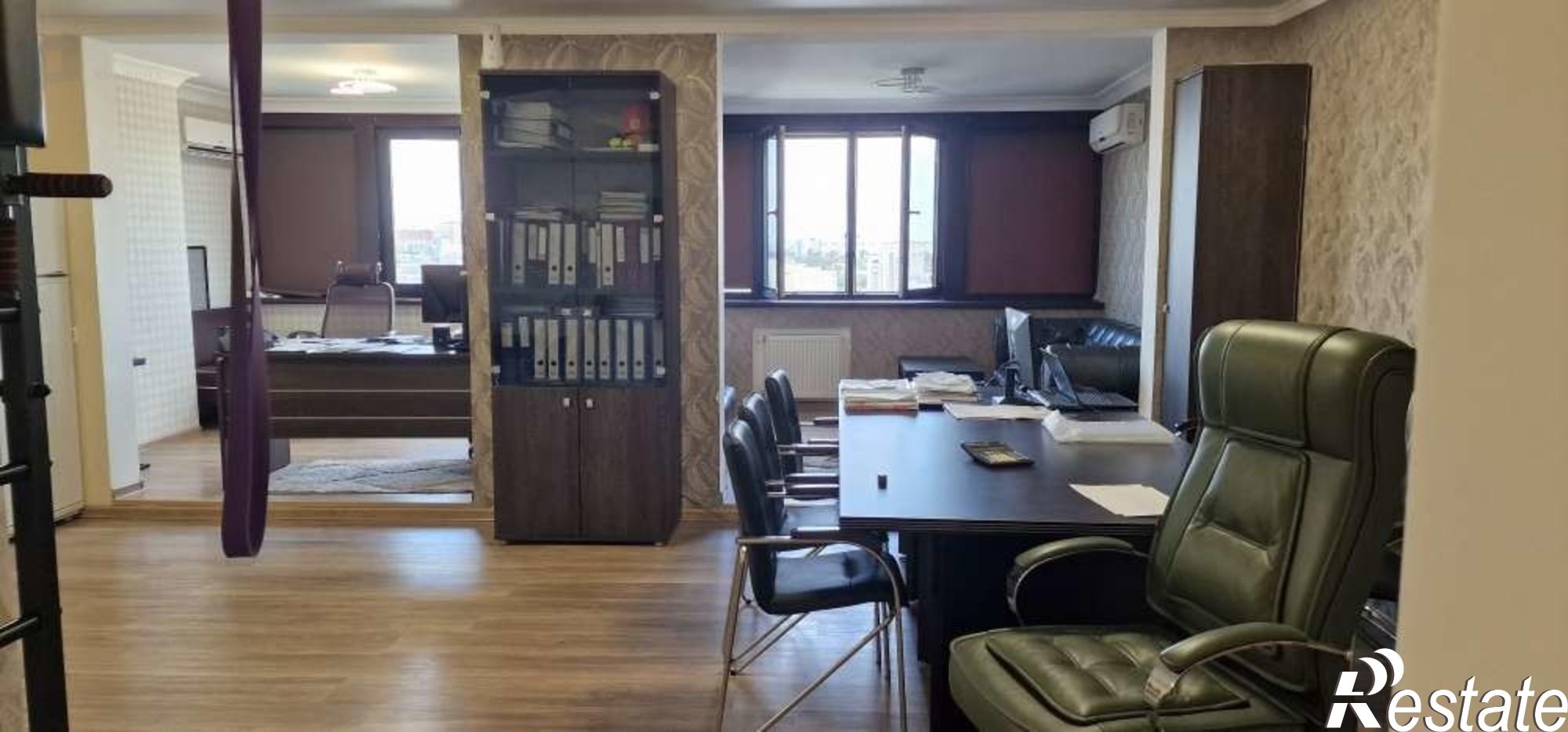 Купить квартиру за 10 200 000 рублей на Советской Армии улица, 238а