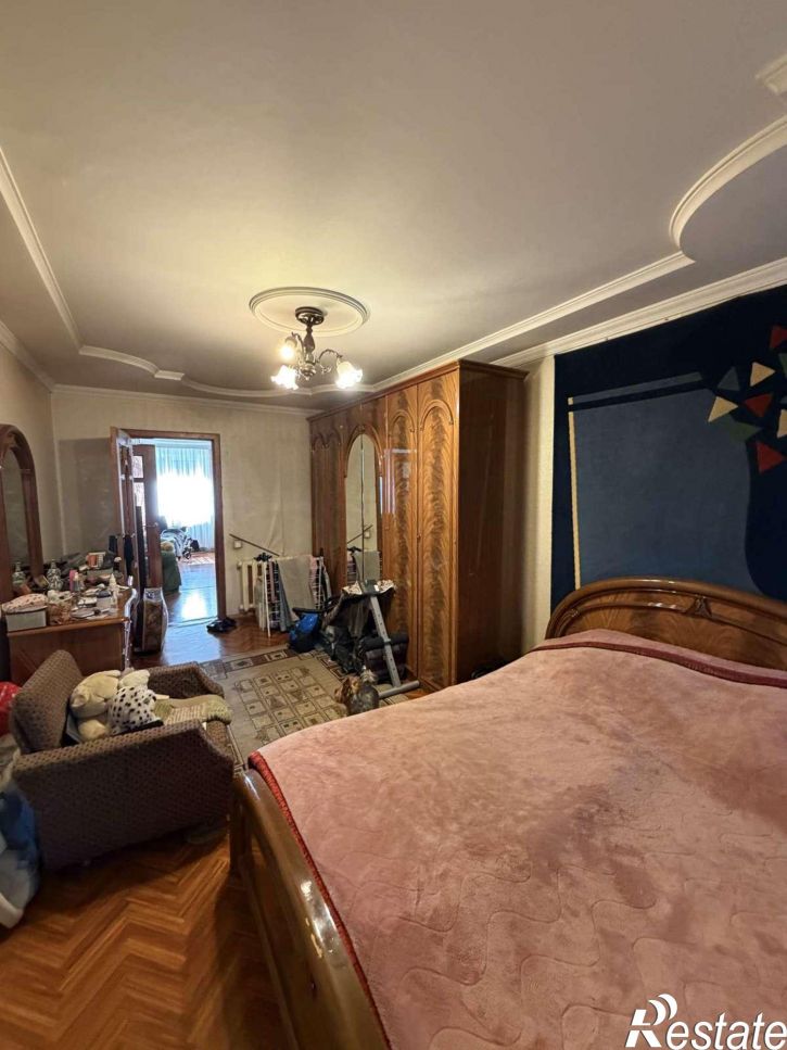 3-комн квартира Чернореченская улица, 71