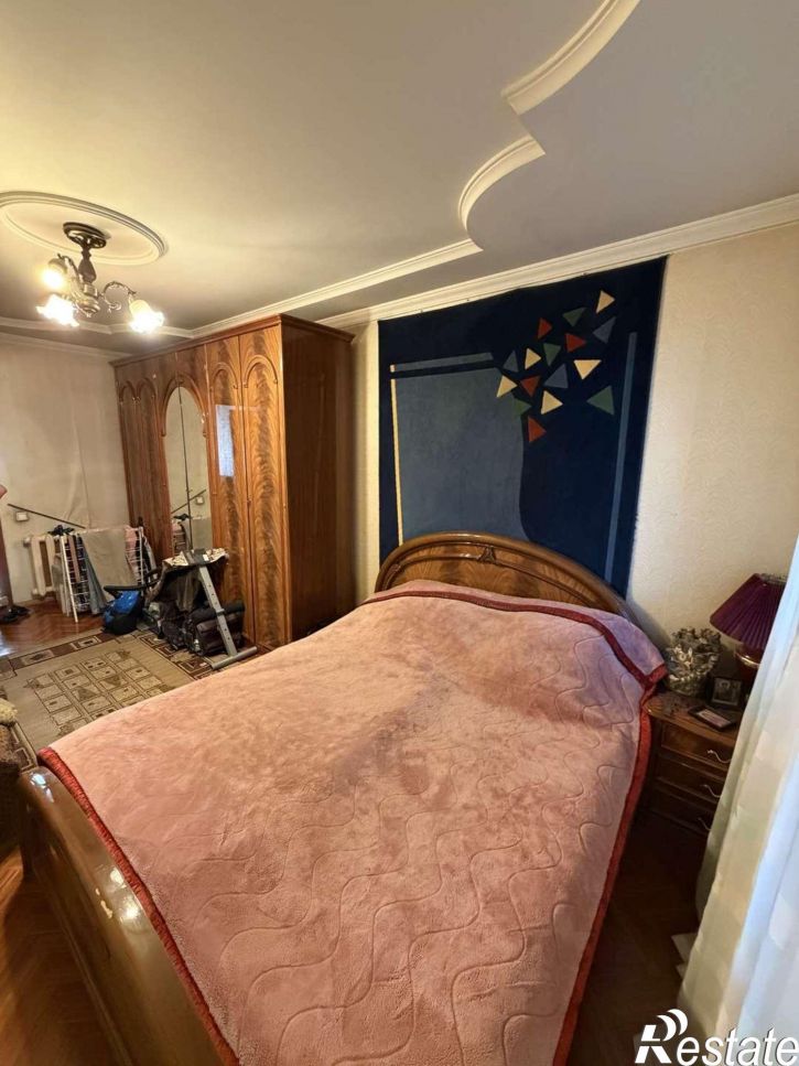 3-комн квартира Чернореченская улица, 71