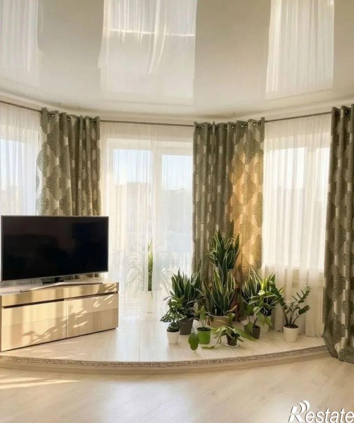 2-комн квартира Гастелло улица, 46