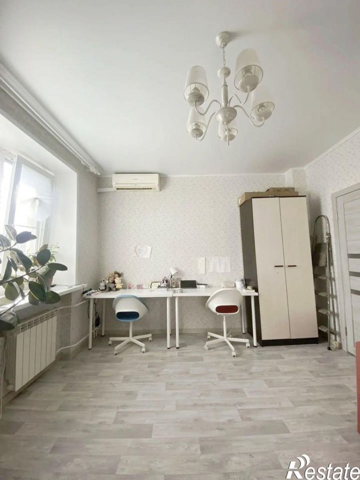 3-комн квартира Максима Горького улица, 125
