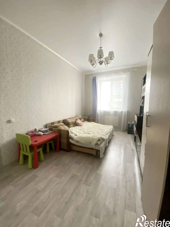 3-комн квартира Максима Горького улица, 125