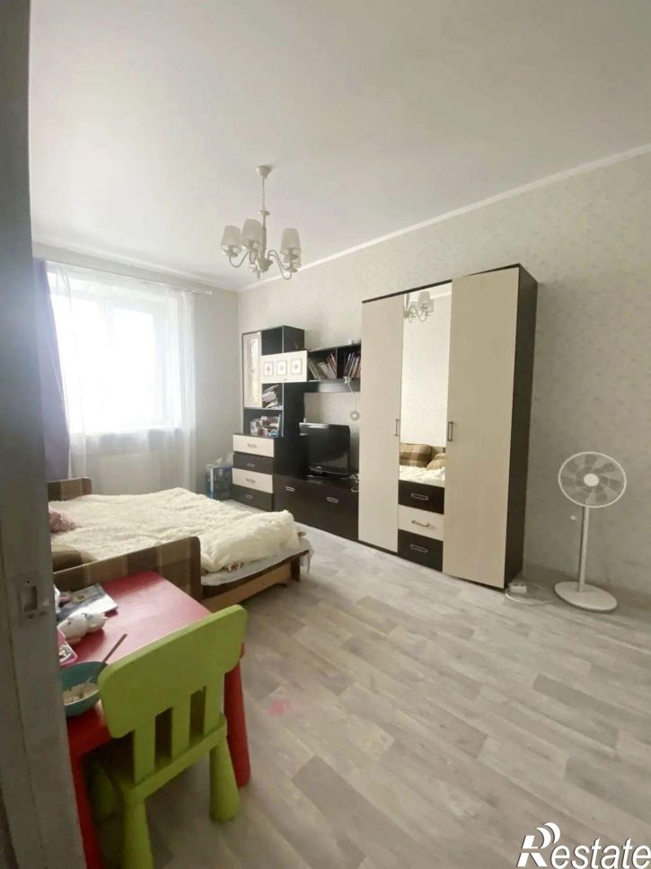 3-комн квартира Максима Горького улица, 125